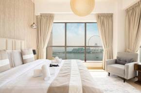 Dubai Eye & Sea View, 1-min walk to JBR Beach, Luxurious Beach Retreat!
